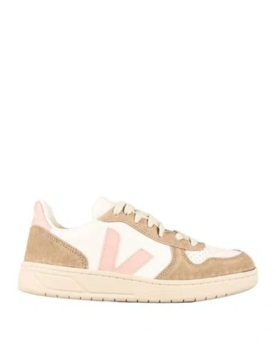 Veja Sneakers  Woman In White