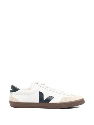 Veja Volley Bastille Sneaker In Neutral
