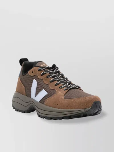 Veja Venturi Ii Sneakers With Chunky Rubber Sole In Brown