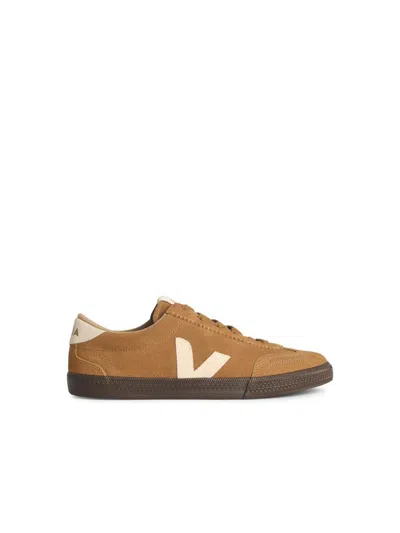 Veja Volley Beige Low Top Sneakers With Contrasting Heel With Logo Lettering And Logo Patch On The Side I In Brown