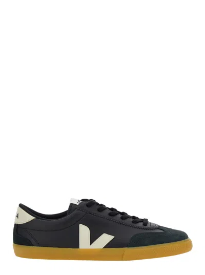 Veja Volley Black Sneaker With Side Logo And Lettering Logo On The Heel In Organic Cotton Unisex
