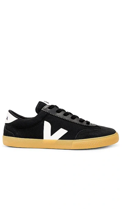 Veja Campo Bold Trainers, Size 8 In Black