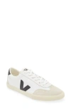 Veja V-10 White Sneakers With Side Logo Application In Leather Unisex In White Black