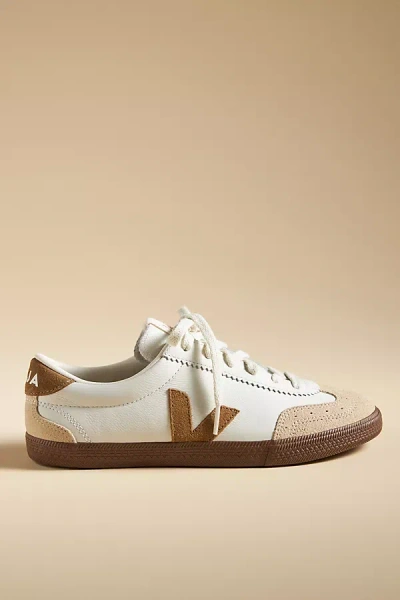 VEJA VOLLEY O. T. SNEAKERS