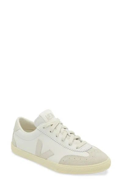 Veja Sneakers In White