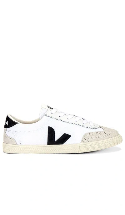 Veja Volley Sneaker In White & Black