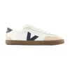 Veja Volley Leather Sneakers - Women's - Leather In White