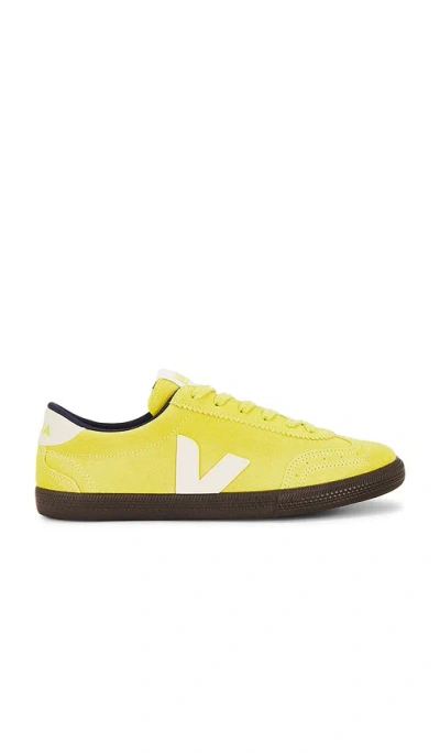 Veja Volley Sneakers In Green