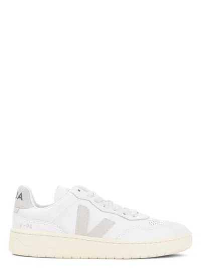 VEJA WOMEN'S V-90 SNEAKER