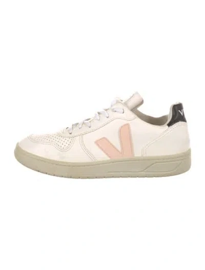 Pre-owned Vejas Leather Sneakers In Neutral