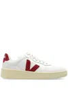 Veja Sneakers V-10 In White And Marsala Leather