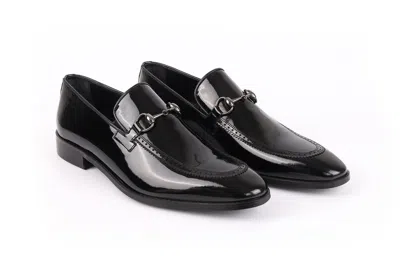 Vella Pais Edroy Patent Leather Horsebit Buckle Dress Shoes In Black