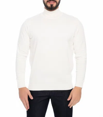 Vella Pais Portland Turtleneck Sweater In White