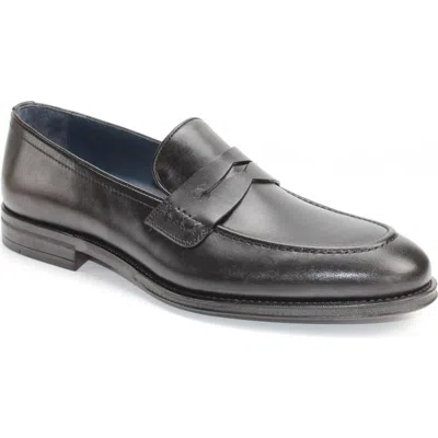 Vellapais Delanco Penny Loafer In Black