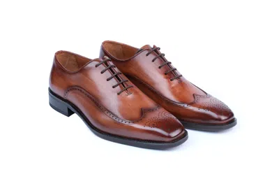 Vellapais Devonshire Hand Painted Wingtip Dress Shoes In Cognac