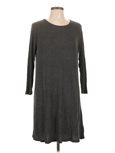 Pre-owned Velvet By Graham & Spencer Casual Dress In Gray