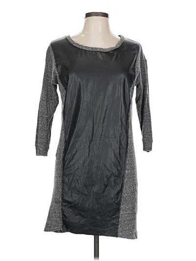 Pre-owned Velvet By Graham & Spencer Casual Dress In Gray