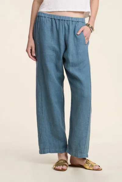 Velvet By Graham & Spencer The Celine Linen Pant In Hailstone In Blue