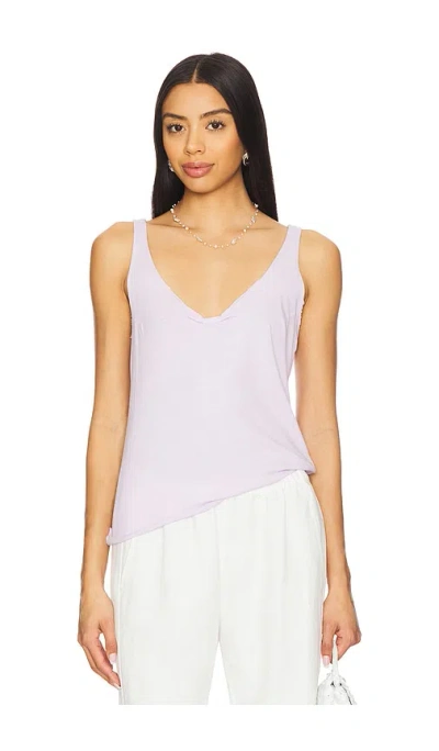 Velvet By Graham & Spencer Kim Top In Freesia