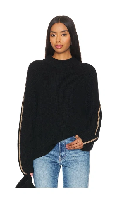 Velvet By Graham & Spencer Teagan Pullover In Black