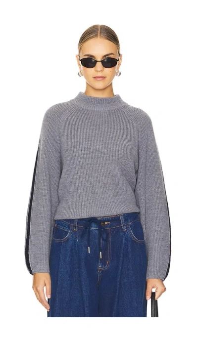 Velvet By Graham & Spencer Teagan Pullover In Heather Grey & Navy