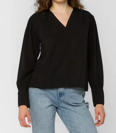 Velvet Heart Beretta Long Sleeve Popover Top In Black