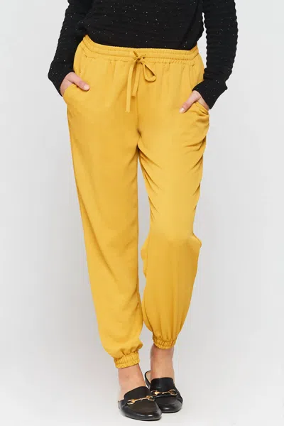 Velvet Heart Dixie Jogger Pant In Vintage Saffron In Yellow