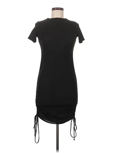 Pre-owned Velvet Torch Casual Dress In Black