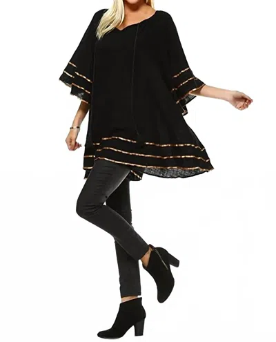 Velzera Kimono Sleeve Swing Top In Black