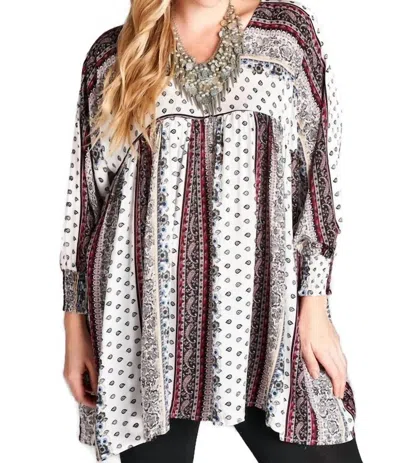 Velzera Paisley Baby Doll Tunic In Off White