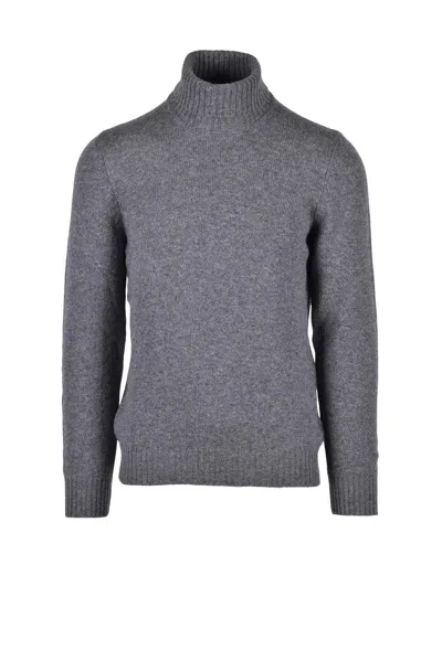 Vengera Grey High-neck Virgin Wool Sweater In Gray