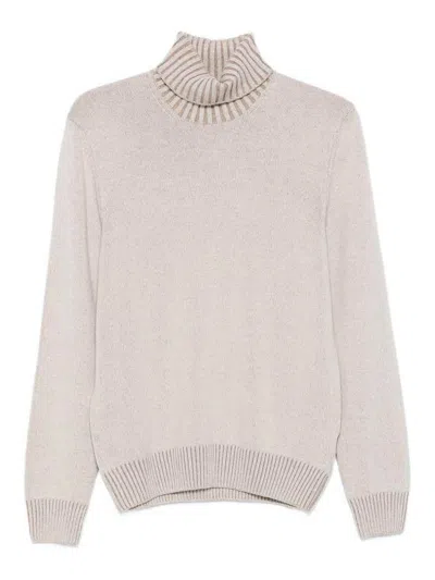 Vengera Sweater In Neutral