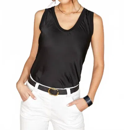 Venti6 Silky Sleeveless Top In Black