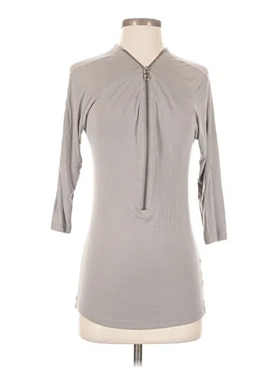 Pre-owned Venus 3/4 Sleeve Top Gray Keyhole Neckline Tops
