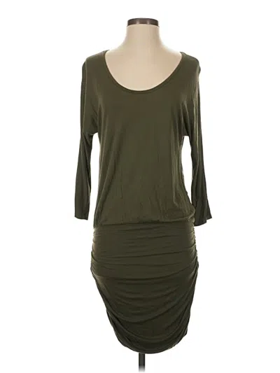 Pre-owned Venus Casual Dress In Green