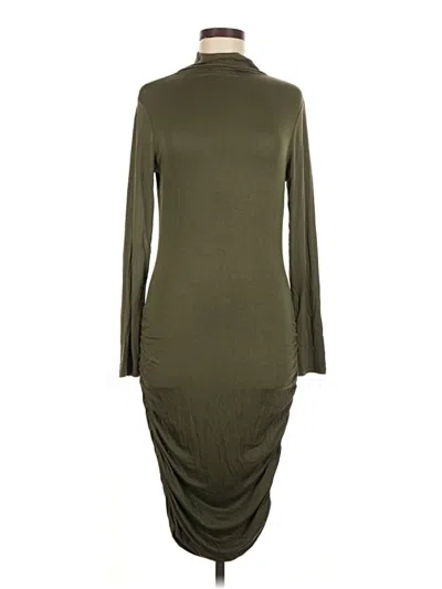Pre-owned Venus Casual Dress In Green