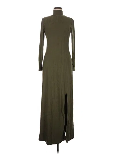 Pre-owned Venus Casual Dress In Green