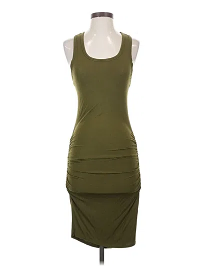 Pre-owned Venus Casual Dress In Green