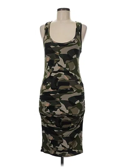 Pre-owned Venus Casual Dress In Green