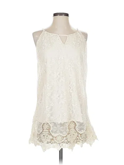 Pre-owned Venus Casual Dress In White