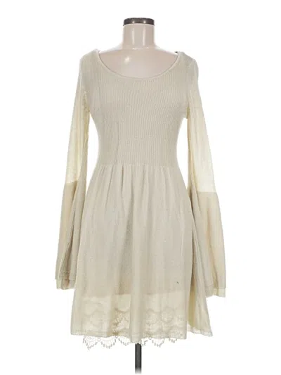 Pre-owned Venus Casual Dress In White