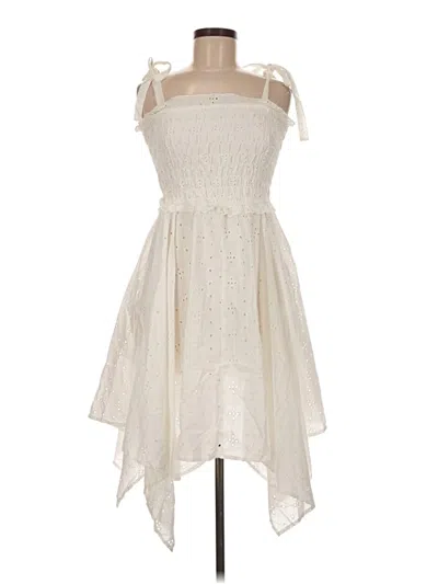 Pre-owned Venus Cocktail Dress In Ivory