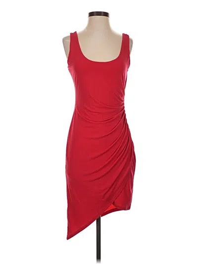 Pre-owned Venus Cocktail Dress In Red