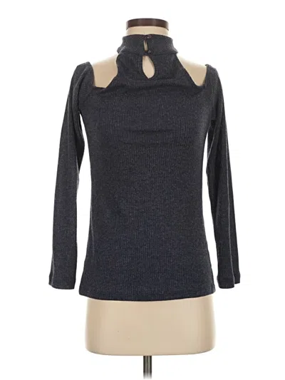 Pre-owned Venus Long Sleeve Top Gray Keyhole Neckline Tops