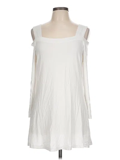 Pre-owned Venus Sleeveless Blouse In White