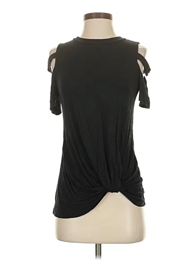 Pre-owned Venus Sleeveless T-shirt In Black