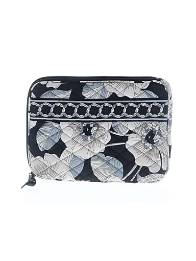 Pre-owned Vera Bradley Clutch In Blue
