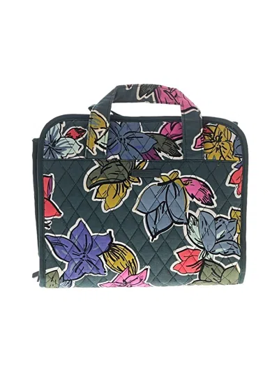 Pre-owned Vera Bradley Makeup Bag In Gray