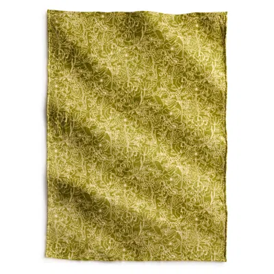 Vera Bradley Outlet Fleece Essential Oversized Throw Blanket In Green