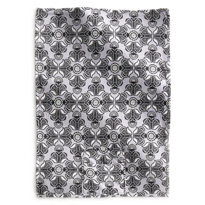 Vera Bradley Outlet Fleece Fleece Travel Blanket In Gray